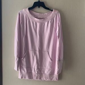 Long sleeved sweatshirt